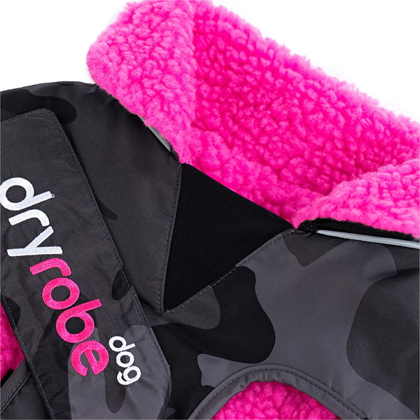 Manteau Pour Chien « Dryrobe » 2026 V3DRDC - Noir Camouflage / Pink